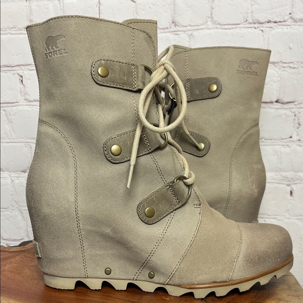 Sorel Joan of Arctic Lace Up Beige Wedge Boots